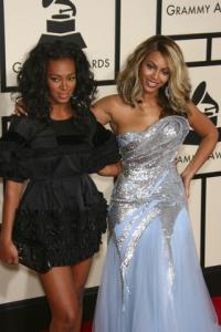 BeyonceSolange11Feb2008PR.jpg