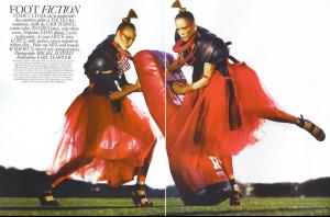 38149_caroline_raquel_vogueparis040.jpg