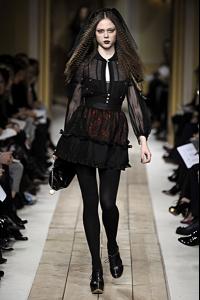 39348_LUEL_AW08_0529_122_925lo.jpg