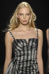 Tanya_NMFW0809NYFWRp_05.jpg