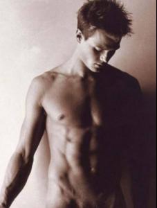 Josh_Duhamel_20__203_20__20Turistas.jpg