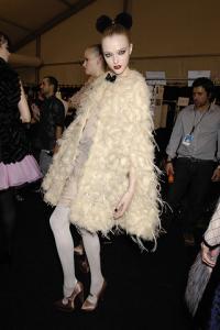 vlada___fw_2008___Zac_Posen___backstage.jpg