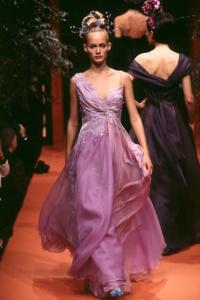 amber_Christian_Lacroix_spring_1996_Haute_Couture4.jpg