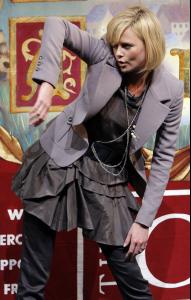 charl_Hasty_Pudding__s_Woman_of_the_Year_Lj_hireshotties91.jpg