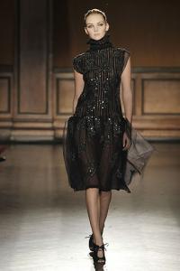 heather_Sari_Gueron_Fall_2008_Ready_To_Wear2.jpg