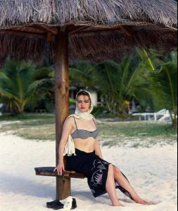 helena_1990_001fr76z.jpg