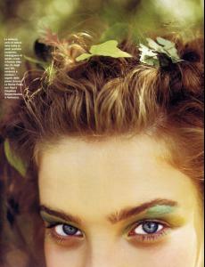 NataliaVodianova_Elle_IT_0401_01_EmanuelleHaughel.jpg