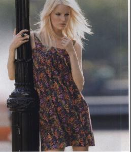 Caroline_H_M_Catalogue_Spring_2008_CO_H_M8.jpg