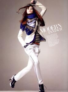sheila_Harper__s_Bazaar_US_Aug07__bestoffall_byterrytsiolis_modernnight.jpg