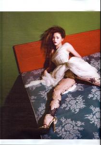 devon_w_mag_mar_08_pin_up_by_Mert_Alas___Marcus_Piggott_lj__mixologies.jpg