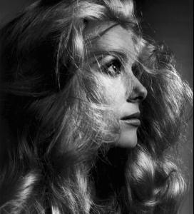 Catherine_Deneuve_1019_122_202lo.jpg