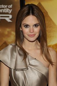 15332_Rachel_Bilson_3_Jumper_Premiere___13_122_35lo.jpg