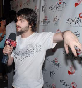 post-18131-1235344377_thumb.jpg