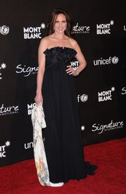 Celebutopia-Andie_McDowell_arrives_at_the_5Montblanc_Signature_for_Good1_Charity_Initiative-03.jpg