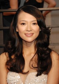 Celebutopia-Ziyi_Zhang_arrives_at_the_2009_Vanity_Fair_Oscar_party-09.jpg