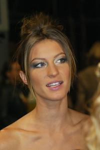 post-19430-1234021666_thumb.jpg