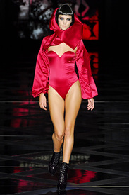 AndresSardaFW09_1.jpg