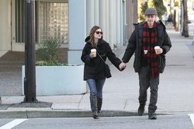 Celebrity-Paradise_Lesley0202_RachelBilson_HaydenChristensen_in_Vancouver_20-02_009.jpg