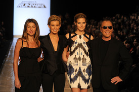 faith_hill_project_runway_tikipeter_celebritycity_034.jpg