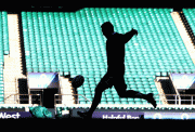 th_25fa4e66871947.gif