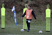 th_5d98fa67520147.gif