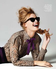 Marie_Claire_Australia_2011-03_06.jpg