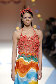 celebrity_city_Agatha_Ruiz_De_La_Prada_Milan_Fashion_Show_20.jpg