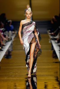 66430_fw2002ctr_EmanuelUngaro_CelebrityCity_09_122_249lo.jpg
