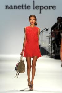 Nanette_Lepore_Runway_Spring_2011_MBFW_moSLyxWOvX_l.jpg