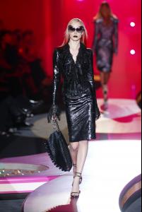 67345_fw2002ctr_Versace_CelebrityCity_04_122_369lo.jpg