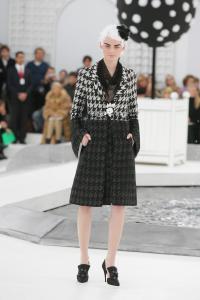 77984_ss05HC_Chanel_05_123_1103lo.jpg