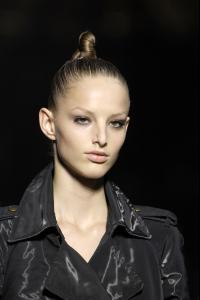 34892_celebrity_city_Lanvin_Paris_S_S_07_Details_47_123_543lo.jpg