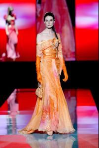 79134_ss05HC_ElieSaab_02_123_11lo.jpg