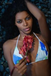 11_jessica_white_05.jpg