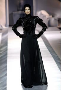 69051_fw2003ctr_JPGaultier__21_122_900lo.jpg