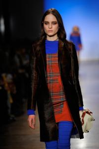 Rag_Bone_Women_Collection_Runway_Fall_2011_AxWIkabSqw8l.jpg