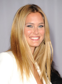 Bar_Refaeli_53rd_Annual_GRAMMY_Awards2.jpg