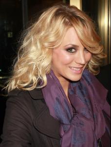 twitchy_kaleycuoco_08fusestudios__2_.jpg