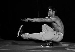 man_squatting_one_leg_arms_out_17_ehss.jpg