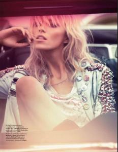 Vogue_Russia_Feb_2011.JPG