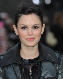 29942_Rachel_Bilson_Burberry_Prorsum_LFW_001_122_112lo.jpg