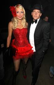 ParisHiltonreddressherBdaypartyFEB_15_2011HQx2214.jpg