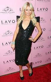 Paris_Hilton_30th_Birthday_at_Lavo010.jpg