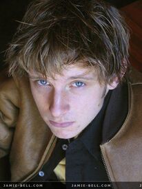 Jamie_Bell_009.jpg