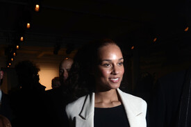 Alicia Keys Altuzarra Front Row Backstage AFjJ55j49RKl.jpg