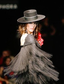 1296751715104pilarvera003gd.jpg