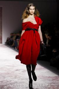 Karlie_Prabal_Gurung_fw_11_nowfashion.jpg