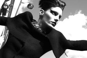 iris_by_Mario_Testino_for_V_53_Summer_2008_lj__noirfacade__bertberlin3.jpg