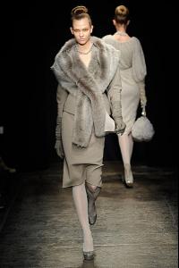karlie_donna_karan_fw_11_tfs__nils.jpg