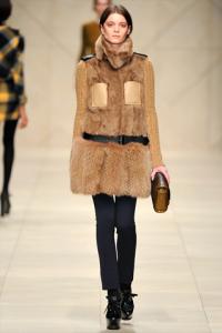 pauline_burberry_fw_11_styleit.jpg